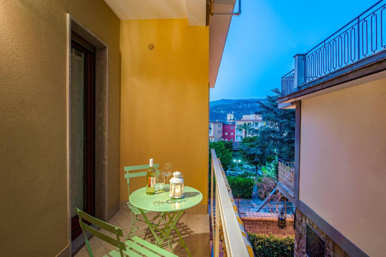 ホテル Casa Evelina サンタニェッロ エクステリア 写真